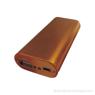 LED Display Power Bank for iPhone with 5,600mAh Capacity